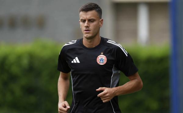 Gabung Persija, Alexander Jeremejeff Bicara 4 Mata dengan Shin Tae-yong