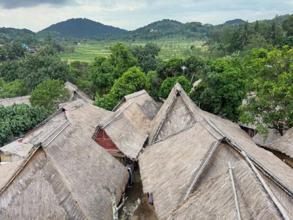 Bangunan Desa Adat Sade Bangunan Desa Adat Sade di Lombok. (Foto: Instagram)