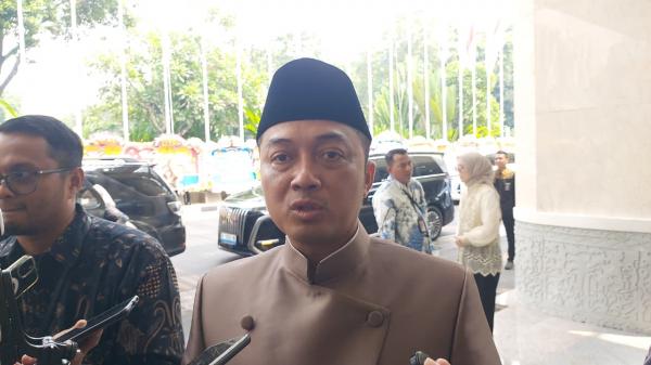 Istana Buka Suara soal Haji Isam jadi Koordinator Penanganan Karhutla di Kalimantan