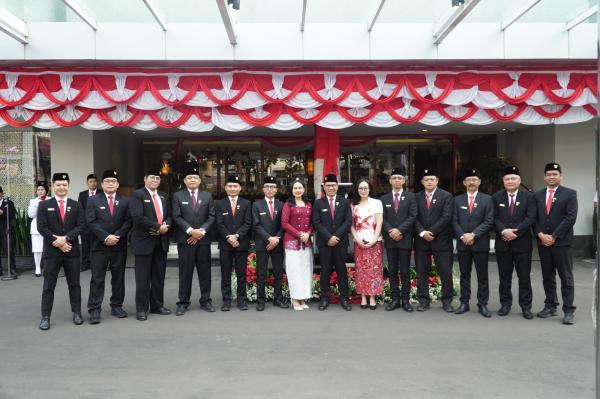 Hari Kemerdekaan di eL Hotel Bandung éL Hotel Bandung memeriahkan Hari Kemerdekaan RI. (Foto: Istimewa)