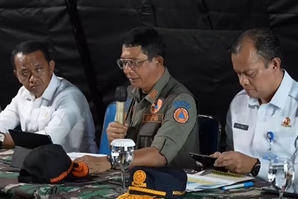 Kepala BNPB Lapor Prabowo 179.037 Warga NTT Masih Mengungsi: Mereka Takut Gempa Susulan