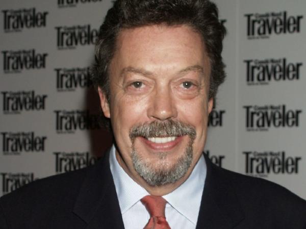 Kabar Duka, Aktor Legendaris Tim Curry Meninggal Dunia
