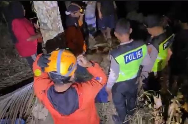 Truk Bermuatan Kuda Masuk Jurang di Magelang, 6 Orang Luka-Luka