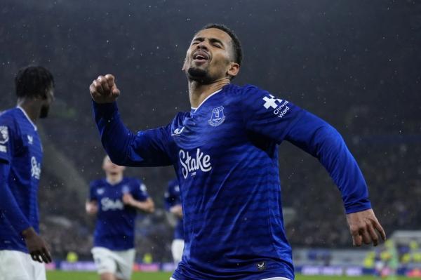 Winger Everton, Iliman Ndiayen menjadi target baru Manchester City