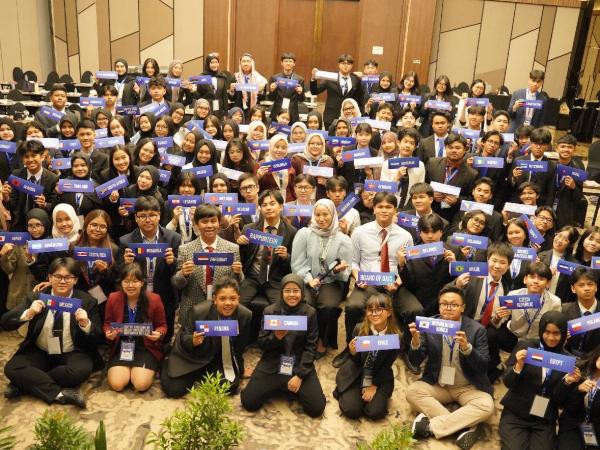 Model United Nation Anak muda semakin tertarik mengikuti Model United Nations (MUN). (Foto: Istimewa)