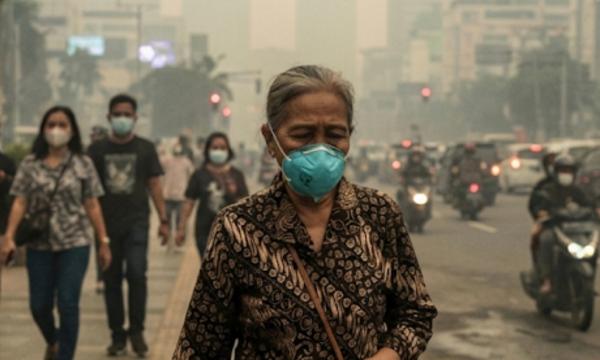 Kabut Asap Bisa Sebabkan Pneumonia, Ini Penyebabnya