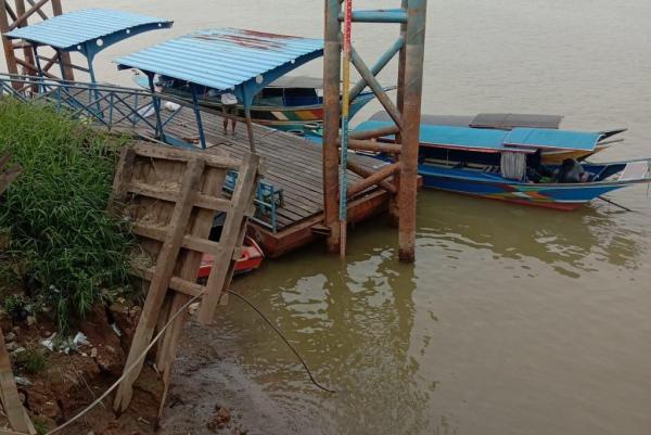 Sungai Mahakam Surut Imbas Kemarau, Ganggu Distribusi BBM dan Bahan Pokok