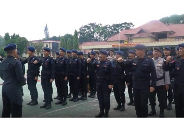 Polda Sumsel Kerahkan 1.000 Personel Padamkan Karhutla di Muara Enim, Pakai Formula X-Fire