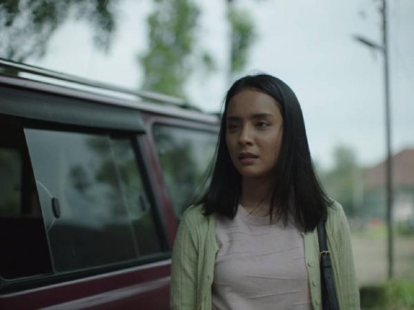 Heboh Wavi Zihan Kerasukan Makhluk Gaib di Film Rambut Sewu, Kisahnya Menegangkan!