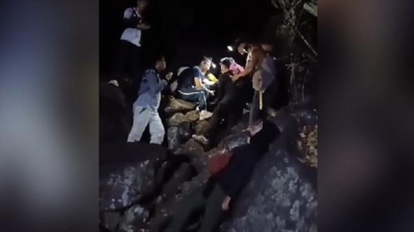 Karhutla Jalur Pendakian Gunung Bulu Saukang, 3 Pendaki Sesak Napas Dikepung Asap