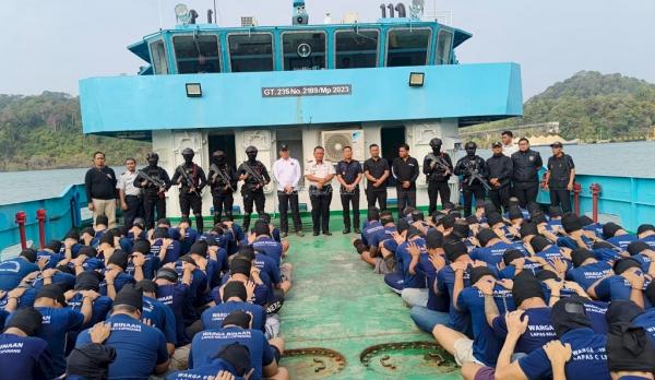 123 Warga Binaan dari Lapas di Jakarta dan Banten Dipindahkan ke Nusakambangan