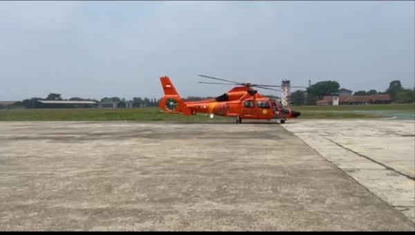 Helikopter Dauphin Cari 5 Jurnalis Hilang di Selat Sunda, Sisir Anak Krakatau dari Udara
