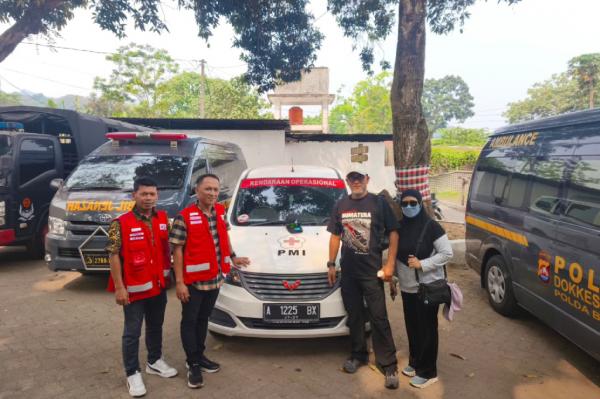 PMI Banten Dampingi Keluarga Jurnalis iNews Yudistiro yang Hilang di Selat Sunda