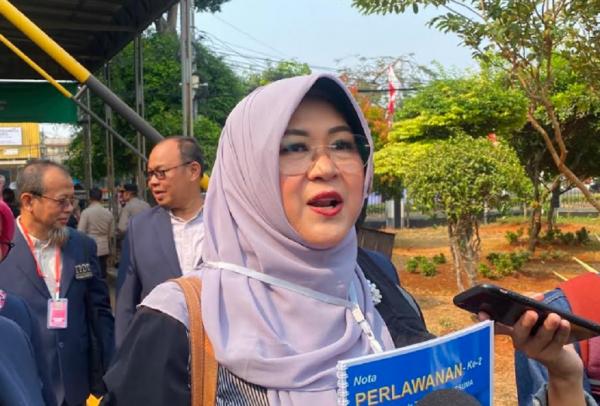 Sidang Ijazah Jokowi, Dokter Tifa Siap Bongkar 712 Dokumen dan Bawa 111 Saksi