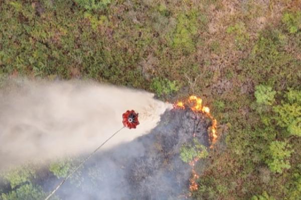 BNPB Kembali Gelar Operasi Water Bombing Karhutla, 6 Provinsi Jadi Sasaran