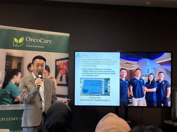 Dokter Kanker Singapura Ahli Onkologi Radiasi Asian Alliance Radiation & Oncology dr Jonathan Teh. (Foto: Muhammad Sukardi)