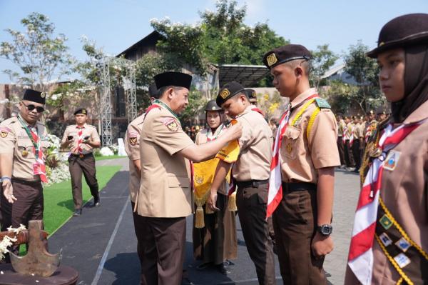 Direktur Jenderal Pesantren Kemenag Basnang Said Direktur Jenderal Pesantren Kemenag Basnang Said resmi membuka PPSN VI Tahun 2026 di Pondok Pesantren An-Nur II Bululawang, Kabupaten Malang, Jawa Timur. (Foto: Kemenag)