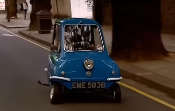 Mobil Terkecil