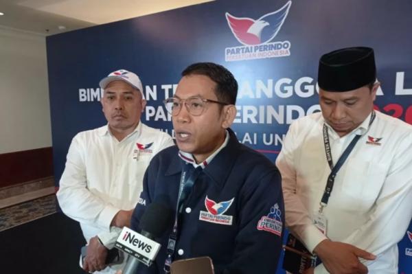 Banyak Warga Tak Ber-KTP Lobar, Dr Syam Soroti Dampaknya ke Fiskal Daerah