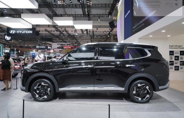 Hyundai Neira Samping