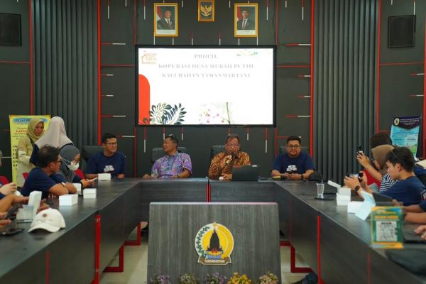 Dana Bergulir LPDB Koperasi Bantu KDKMP Tamanmartani Tetap Eksis dan Berkembang