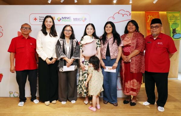 MNC Peduli 4 Keseruan pameran Little Hands, Big Heart hasil kolaborasi MNC Peduli dengan PMI dan KiN Space di Jakarta. (Foto: Aziz Indra)