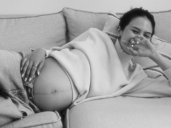 Maudy Ayunda Maudy Ayunda hamil anak pertama. (Foto: Instagram)