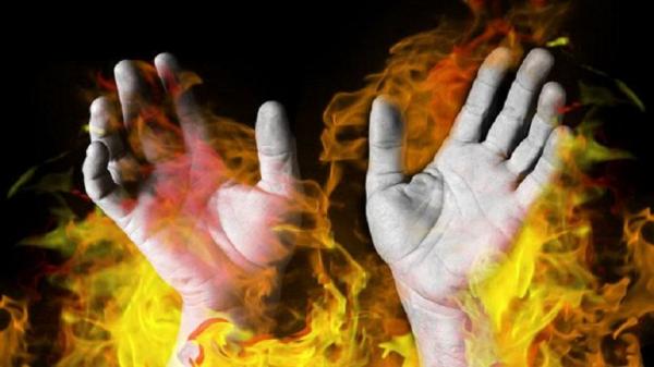 Terungkap, Ini Identitas Perempuan Muda yang Nekat Bakar Diri di Samping Pos Polisi Semarang