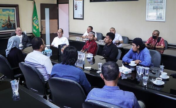 Bertemu Eks Napi Terorisme, Begini Pesan La Nyalla Kepada Mereka