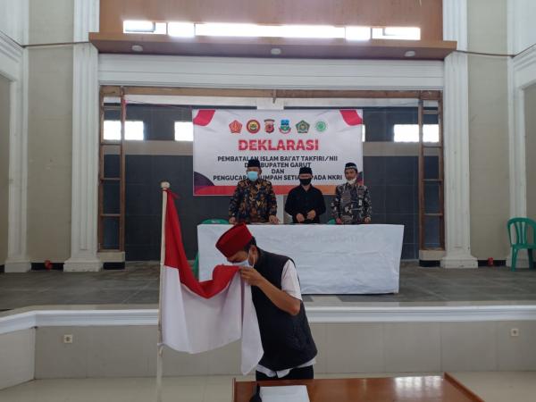 70 anggota NII di Kab Garut Kembali ke NKRI