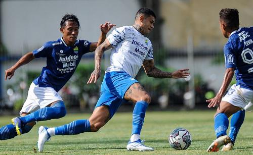 Maung Bandung Target Juara di Piala Menpora 2022, Meski di Group Neraka. Ini Kata Robert Alberts.