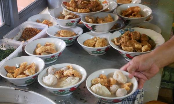 Udara Bandung Makin Dingin, 4 Kuliner Berkuah Ini Cocok Jadi Teman Hujan
