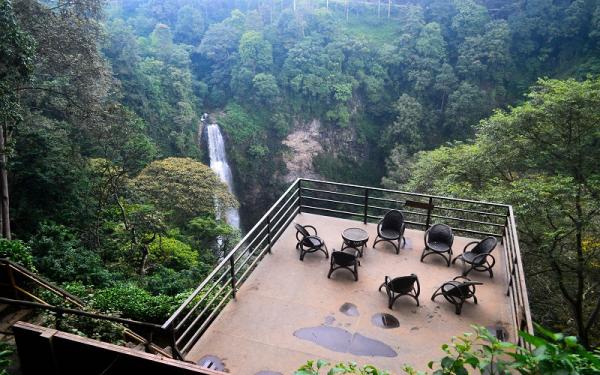 Alternatif Liburan Dekat Bandung: 9 Destinasi Hidden Gem di Cimahi yang Wajib Dikunjungi