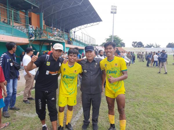 Keberhasilan Skuad Babakan Madang Lolos ke Semifinal Piala Bupati Bogor 2022 Diapresiasi Camat Aden