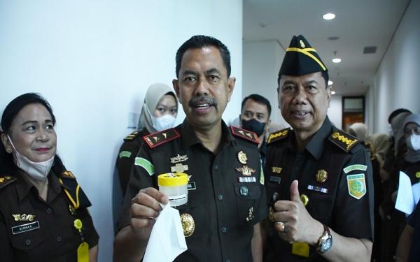 Tegas! Kejati Jabar Akan Pecat Pegawai yang Positif Narkoba