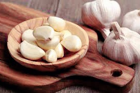 Khasiat Makan Bawang Putih Mentah di Luar Dugaan