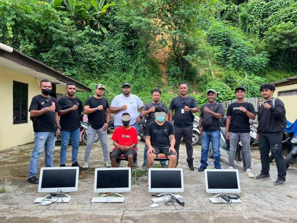 Remaja 17 Tahun Pelaku Pencurian Puluhan Unit Komputer Diciduk Tim Resmob Mangewang