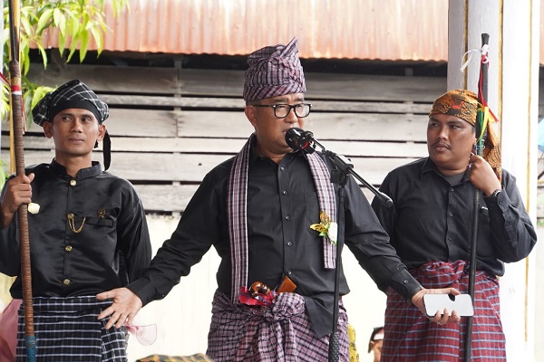 Dapat Gelar Rannunna Pa'Banua, Akmal Malik Siap Golkan DOB Balanipa