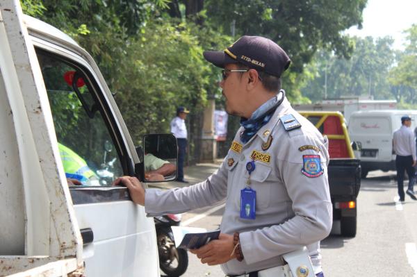 Jalan Rawa Buntu Serpong Terapkan Uji Coba U-Turn, Ini Dua Lokasinya