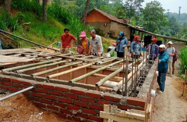 Biodigester Pengolah Kotoran Sapi Jadi Biogas Dibangun di Jayagiri Lembang