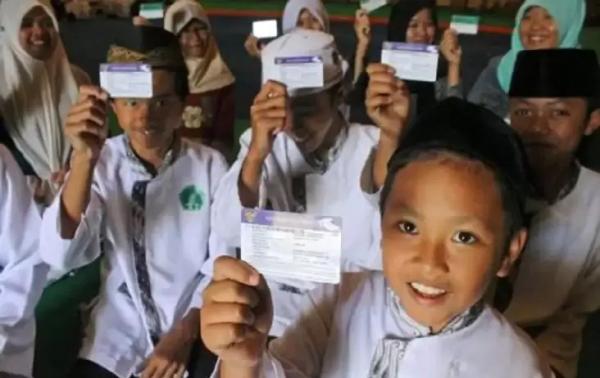 Aturan Baru PIP, Cek Batas Usia Penerima, Rincian Besaran Bantuan TK-SMA dan Tahapan Pencairannya