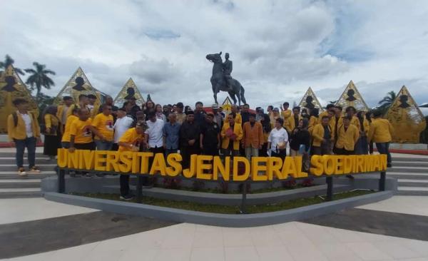 Mengapa Para Guru Besar Unsoed Ikut Bicara Kemunduran Demokrasi? Ini Alasannya