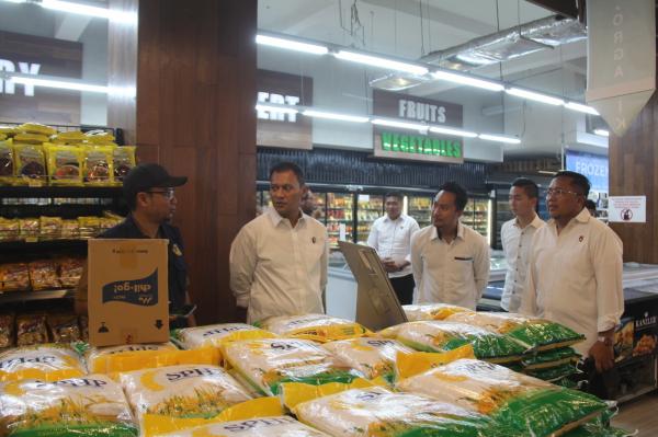 Polda Sulteng Sidak Harga Pangan Jelang Idul Fitri