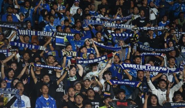 Laga Klasik Persija vs Persib Siap Digelar di SUGBK Tanpa Kehadiran Bobotoh