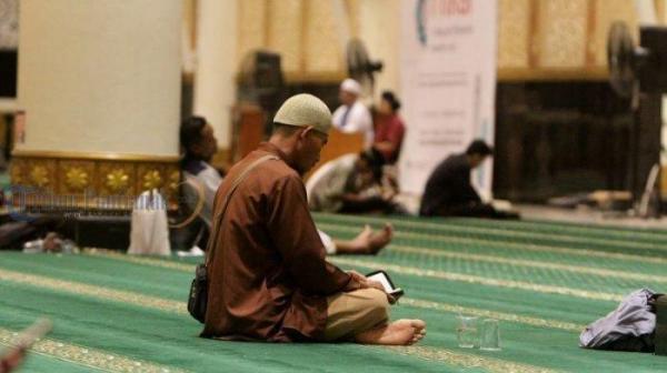 Jangan Lupa Niat Iktikaf Setiap Masuk Masjid Walau hanya Sesaat Saja