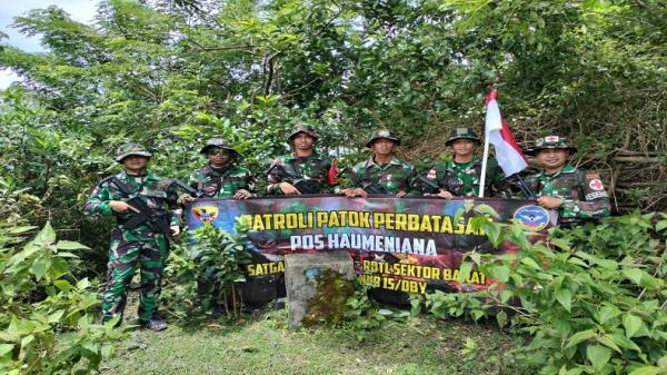 Satgas Pamtas RI-RDTL Yon Arhanud 15 DBY Patroli Patok