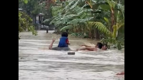 Kota Samarinda Dikepung Banjir, Tiga Rumah Tertimbun Longsor