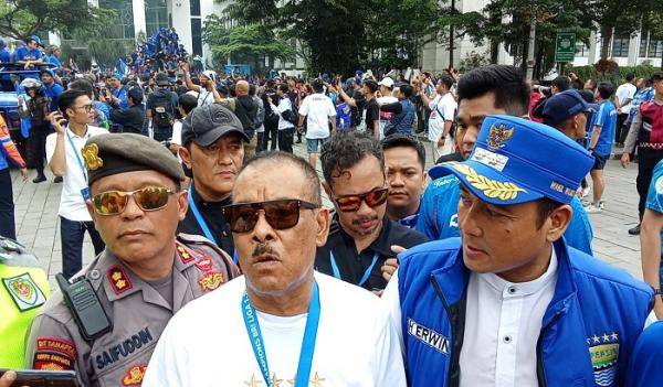 Bos Persib Dirawat Usai Dari Korea, Wagub Jabar Erwan Setiawan Ungkap Kondisi Terkini