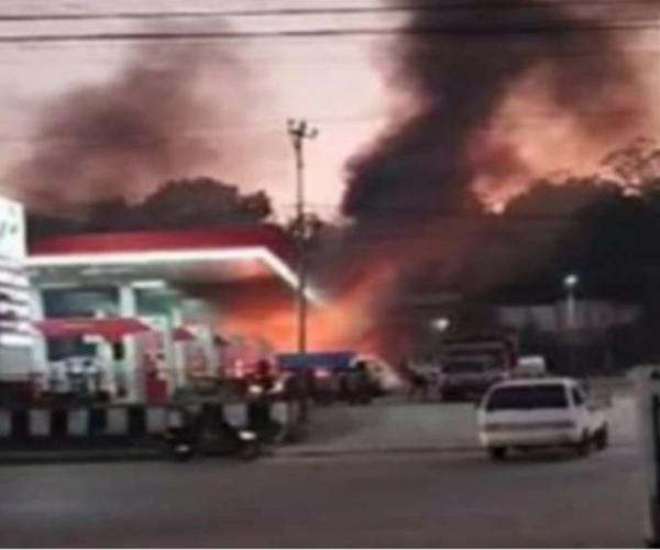 Percikan Api Busi Motor Suzuki Thunder Picu Kebakaran SPBU di Kefamenanu NTT