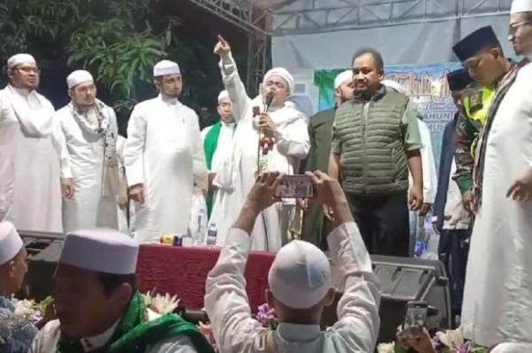 Pengajian Habib Rizieq di Pemalang Diwarnai Bentrokan 2 Kelompok Massa, 4 Orang dan 1 Polisi Terluka